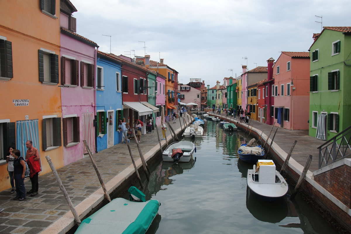 Gekleurde huizen Burano Venetie Lagune eiland