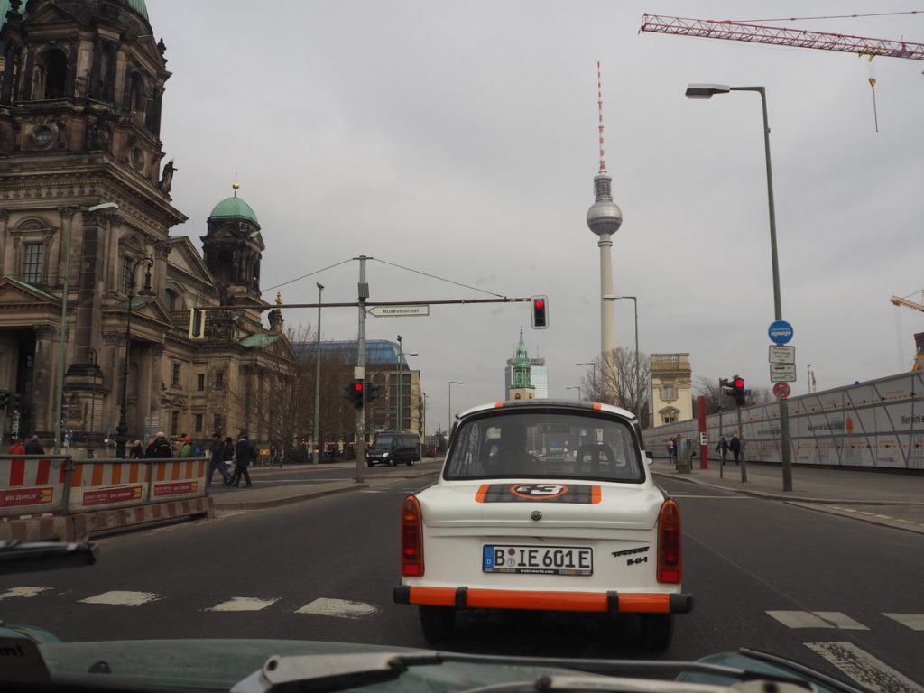 Trabant rijden Safari BerlijnP3140299