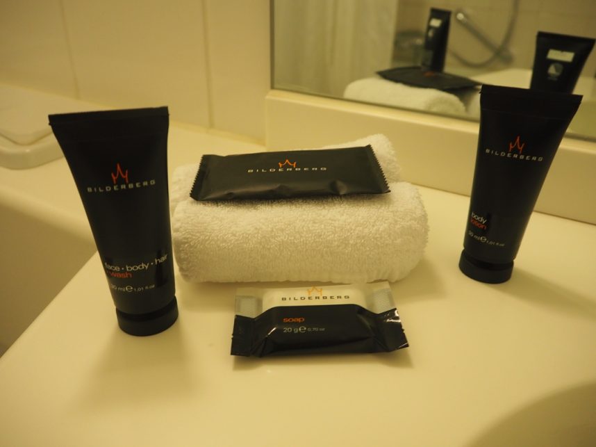 Hotel de Bilderberg OosterbeekPB114030