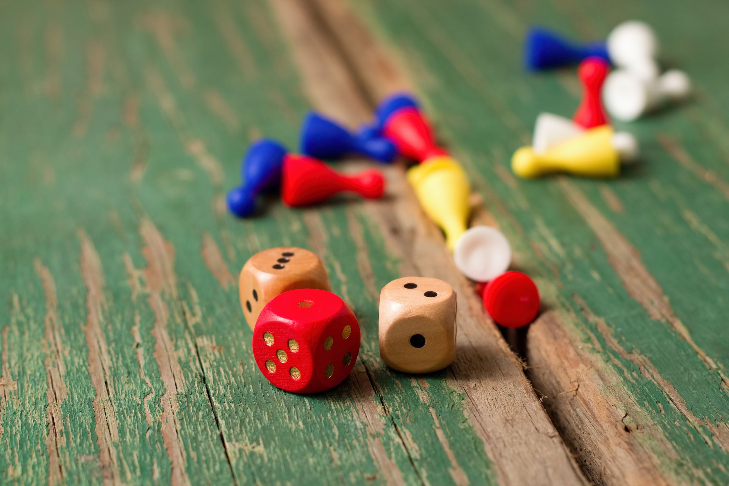 Spelletjes spelen op reis: kaartspellen, met pen & papier en meer! - ensannereist